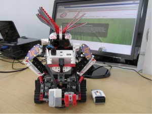 LeJaRo™ - Small Java™ Robot by IPT